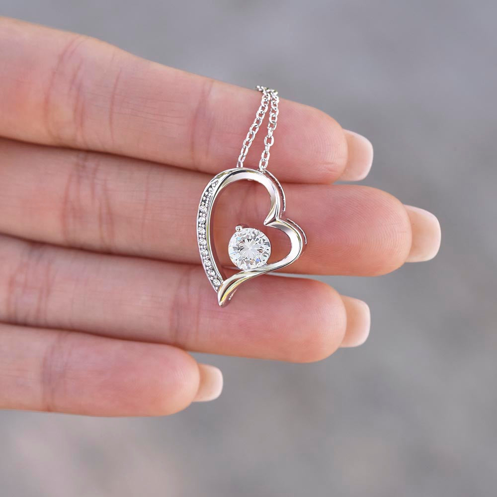 Cuore, collana cuore, cuore con ali, Argentium, sostenibile, collana a